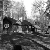 Friluftsmuseet, i Jönköpings stadspark, består av flera äldre byggnader till exempel soldattorpet, som flyttades från Linderås. Detta dokumenterades 1978-03-10.