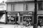Bilradio-service vid Kungsgatan 1, 1972-1973