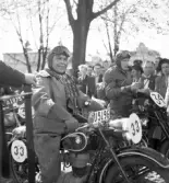 6-dagars motorcykeltävling. Den 13 maj 1950