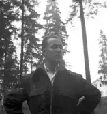 Man vid flygolyckan vid Karskär. Den 29 augusti 1950.