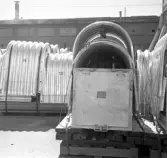 Gävle Galvan, juli 1968. Vägtrumma
Gavleverken AB, GA Plagan AB ursprungligen Lindahl & Runers Mekaniska Verkstad.
1893 till Gefle Verkstäder AB. 1910 ombildades till Gefle Verkstads & Gjuteri AB, 1924 till AB Gavleverket. Företaget köptes 1953 av Gävle Galvan grundare och ägare Arne Sjöström, som 1956 sålde Galvaniseringsfabriken