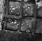 Socken: Köping sf Norsa RAÄ 131 Grav 1 undersökt 1964 av E. Nordahl