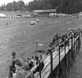 Två DKW på upploppet. Gelleråsen, Karlskoga.1956-08-25