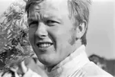 Segraren Ronnie Peterson i närbild på Karlskoga motorstadion, 1969-05-03