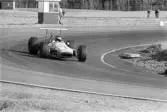 Perfekt apex på Karlskoga motorstadion, 1969-05-03