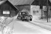 Rallykurva vid ladugård, 1971-03-04