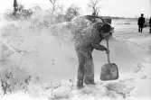 Blomqvist skottar snö, 1971-03-04