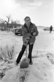 Blomqvist skottar snö, 1971-03-04