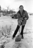Blomqvist skottar snö, 1971-03-04