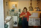 Maritha Eriksson på lampavdelningen i varuhuset IKEA i Kållered, Mölndals kommun, den 11 oktober 1994.