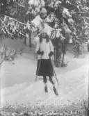 Dals Rostock. Flicka på skidor