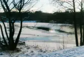 Vy över Stensjön i Mölndal, januari 2000.