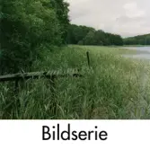 Serie om tre fotografier som visar vyer från Stensjön i Mölndal, år 1994.