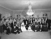 Brudparet Kurt Oskar Nilsson med gäster