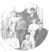 Familjen Emil Thornberg, Varbergsvägen 3. Barnen: Hjalmar, Knut, Tekla och Oscar.(Uppgifter från album K 26).