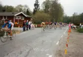 Cykeltävlingen Pixbo GP i Pixbo, Härryda kommun, på 1980-talet. Här ses cyklisterna på upploppsrakan vid Herrgårdsvägen.