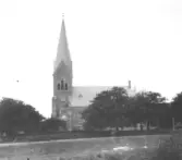 Alfshögs kyrka.  Endast bild 2 tagen av P Johnsson, gåva av tre systrar se post nr xxxxx.