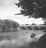 Tullbron sedd från Ätrans nordvästra strand.