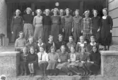 Skolklass 1937  2c.