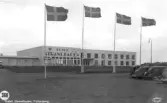 Hotellet Strandbaden eldhärjades maj 1958.  Se mera om strandbaden i mappen Forskning, i denna dator.
