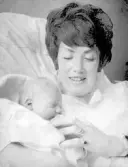 Camila barn till Ralph ocgh Gertud Carlsson. Första föddabarnet i Falkenberg efter att det blivit storkommun.