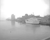 Färjan Östersöen. Enl uppgift gick den till Anholt sommaren 1965. Färjan vände åter efter 4 timmars upphåll på ön.