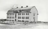 Skolan invigdes 1926.  Bilden har ingått i ett inramat collage som beskriver var skolverksammet bedrivits. Tavlan har hängt i lärarrummet på Möllevägsskolan.