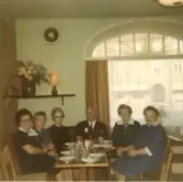 Torgcaféet 1971. Richard Jerndin var även ägare till Torgcaféet.