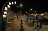 I gatlyktans sken - Stortorget i Falkenberg - Liljekonvalj