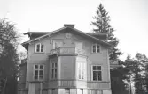 Villa Wik, Sandsbro, ca 1930.
En av gavelfasaderna.