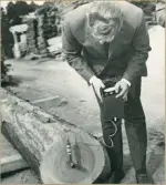 Levene såg. Arbete med att ta fram stommen till Vänersborgs kyrkas nya tornspira