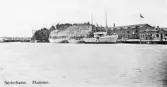 Vykort över Inre hamnen i Söderhamn i början av 1900-talet.