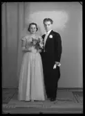 Brudpar, Bertil Larsson, Skövde.
Ur Gustaf Åhmans samling.