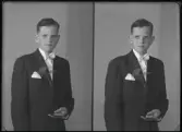 Porträtt, konfirmation. Stig Lindgren, Kolbäck.
Ur Gustaf Åhmans samling.