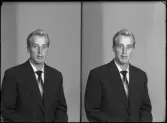 Porträtt, körfoto. Lars Erik Larsson, Berga 534, Hallstahammar.
Ur Gustaf Åhmans samling.