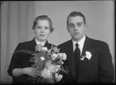 Brudpar. Göte Edvall, Sörstafors.
Ur Gustaf Åhmans samling.