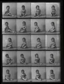 Barnporträtt, polyfoto. Lasse. 
Sven Karlsson, Sörstafors, Kolbäck.
Ur Gustaf Åhmans samling.