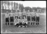 Grupporträtt. Västerås Sportklubb, Bjurström.
Ur Gustaf Åhmans samling.