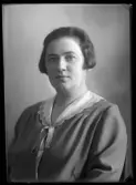 Kvinnoporträtt. Maria Svenberg, Hällsta, Berg.
Ur Gustaf Åhmans samling.