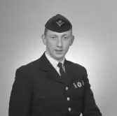 Håkan Larsson i uniform