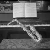 Piano och saxofon