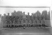 Fotbollslag i randig tröja i Örebro, 1920-tal
