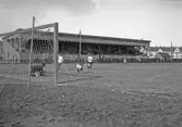 Fotbollsmatch på Eyravallen, 1920-tal