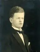 Mansporträtt. Text i album: 