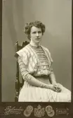 Kvinnoporträtt.