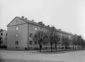 Lägenhetshus på Södra Allén 22 A–C i Örebro