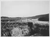Dammen byggs 1897-