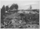 Dammen byggs 1897- Vy över dammbygget