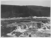 Dammen byggs 1897- Vy över dammbygget