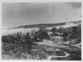 Dammen byggs 1897- Vy över dammbygget
